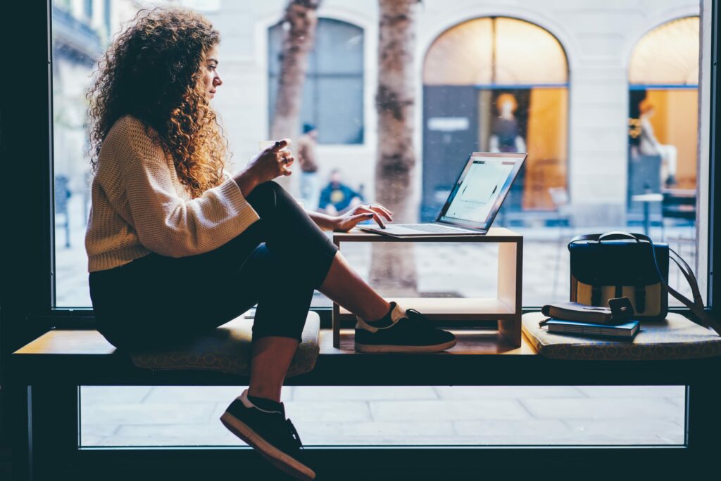 10 Best Student Checking Accounts of January 2025