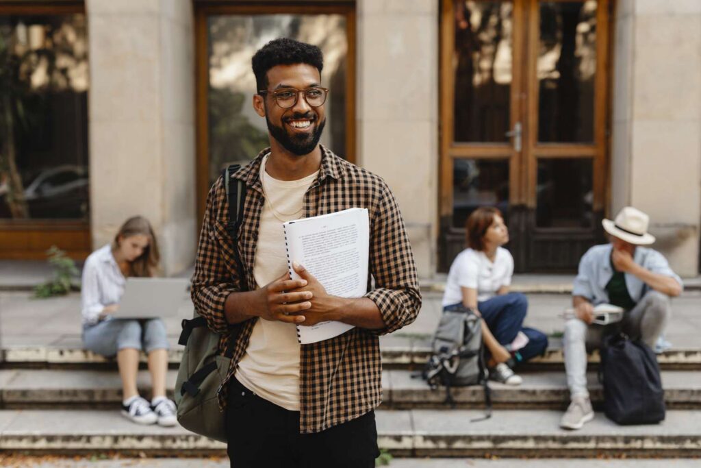 How Much Does It Cost To Apply to College?