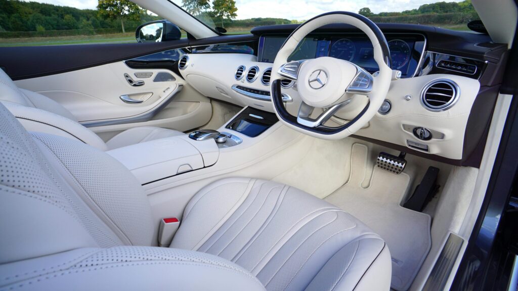 Where to Buy High-Quality Mercedes Car Mats for the Best Price