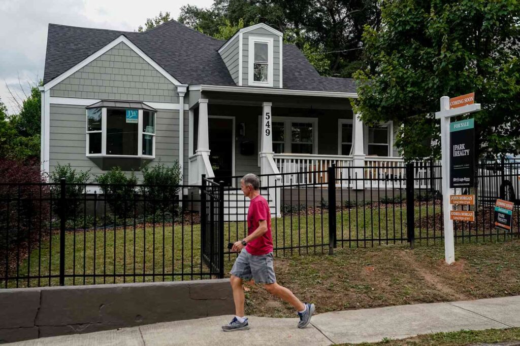 Home Sales Are Slow Now—But Hopes for Spring Are Blossoming