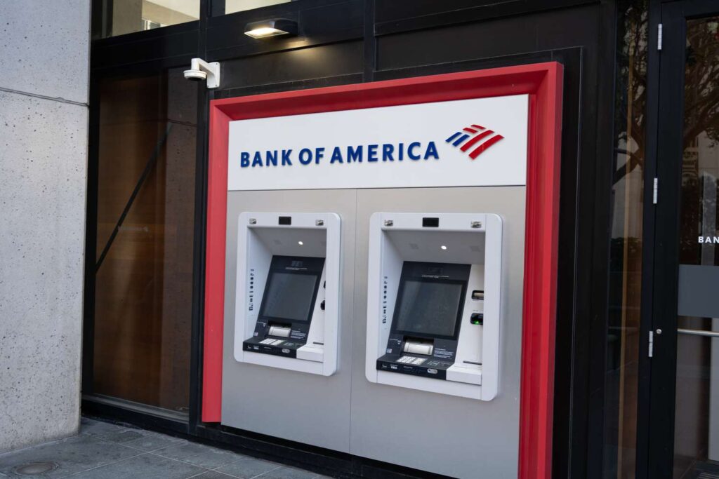 Bank of America Adds Junior Banking Oversight Roles, Lays Off Others: Report