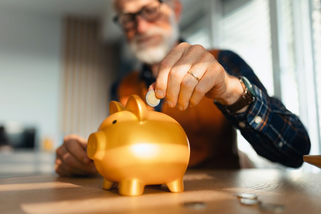 Most Americans Aren't Getting The Most Out of Savings Accounts, Research Suggests
