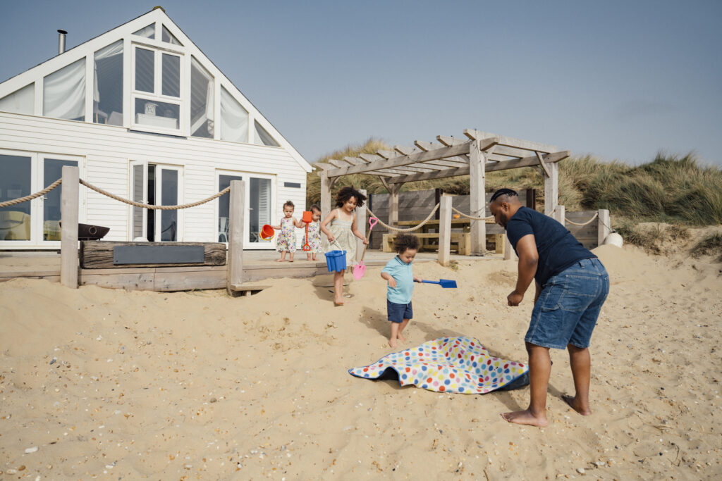 Airbnb Is Down 25% From Its 52-Week High. Is It a Bargain or a Trap?