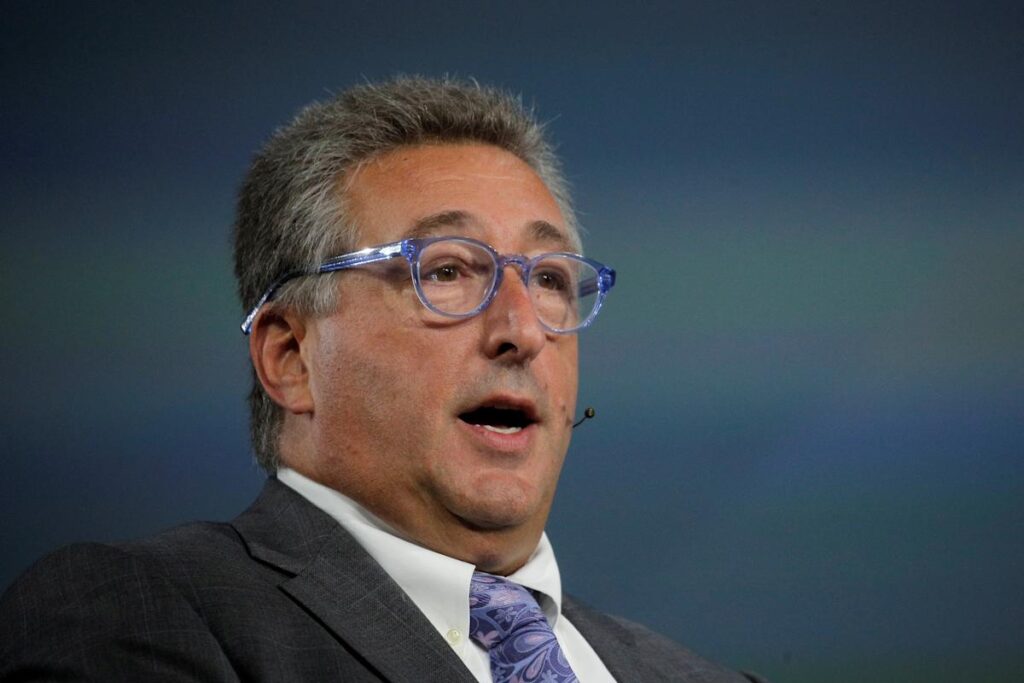 Barry Ritholtz explains how not to make stupid investing mistakes