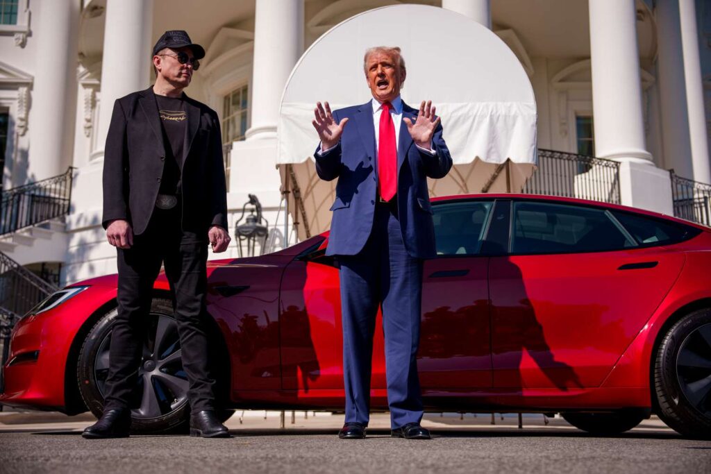 Elon Musk Says He Plans to Spend More Time at Tesla