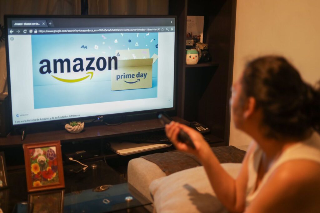 White House Calls Amazon's Plans to Highlight Tariff Impact in Pricing 'Hostile'