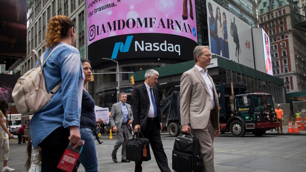 Silicon Valley return on Trump bet: Plunging valuations, delayed IPOs
