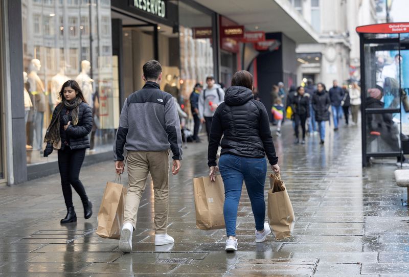 Unexpected UK retail sales jump provides Q1 boost to economy