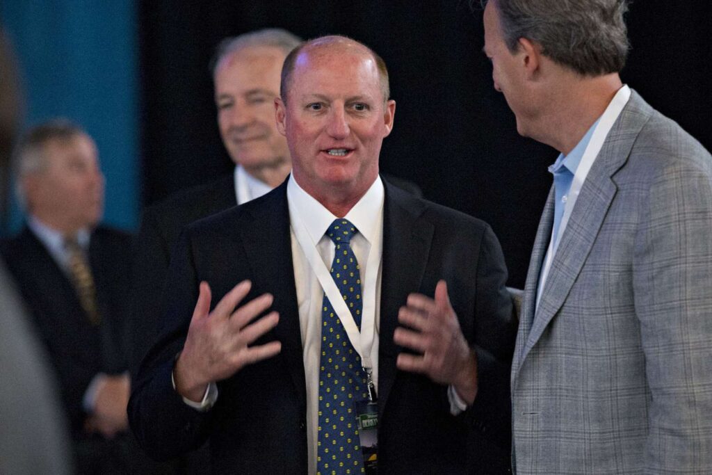 What Warren Buffett's Successor Greg Abel Says You Need to Succeed in Life