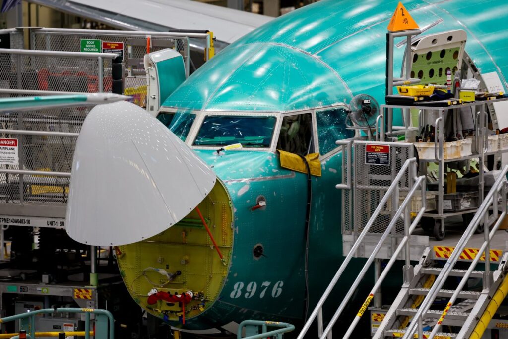 Flash! Boeing is on a roll