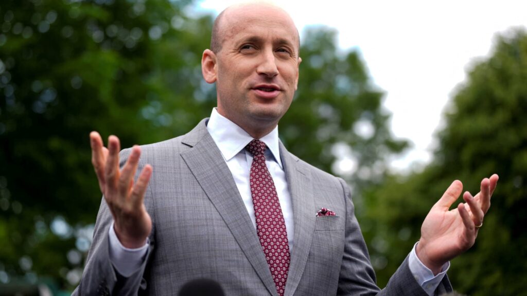 Trump eyes suspending habeas corpus for migrants