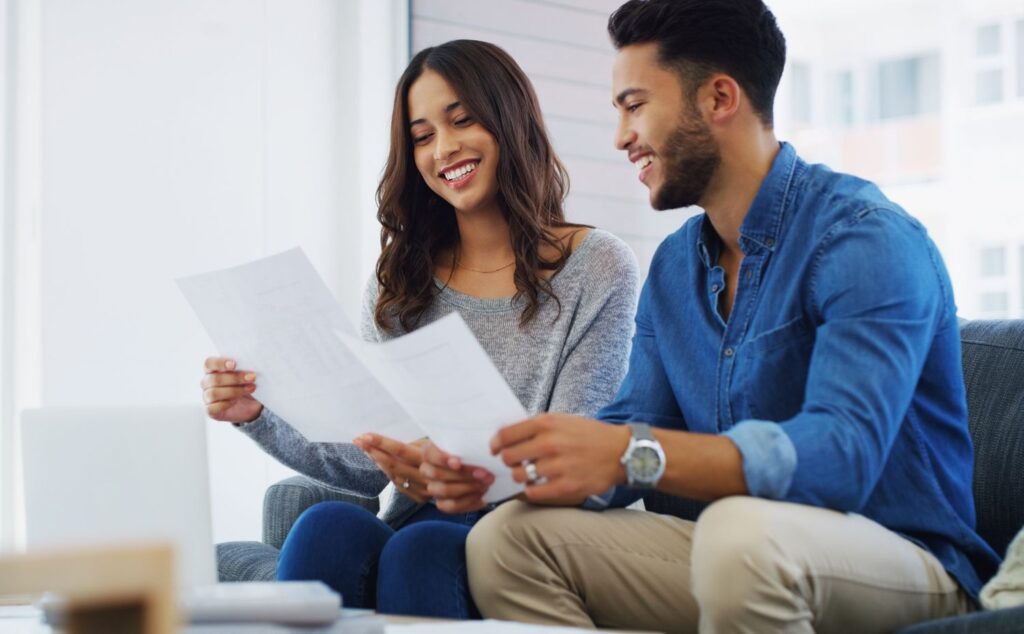 Refinance Rates Edge Lower Again