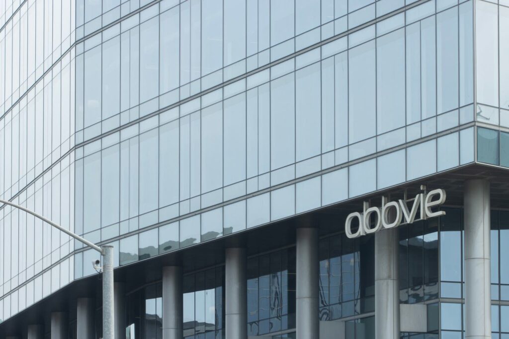 AbbVie Moves From Blockbuster Loss To Market Domination (NYSE:ABBV)