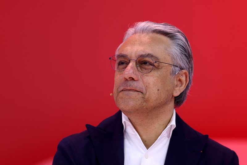 Renault boss De Meo leaves, company says, after report he will lead Kering