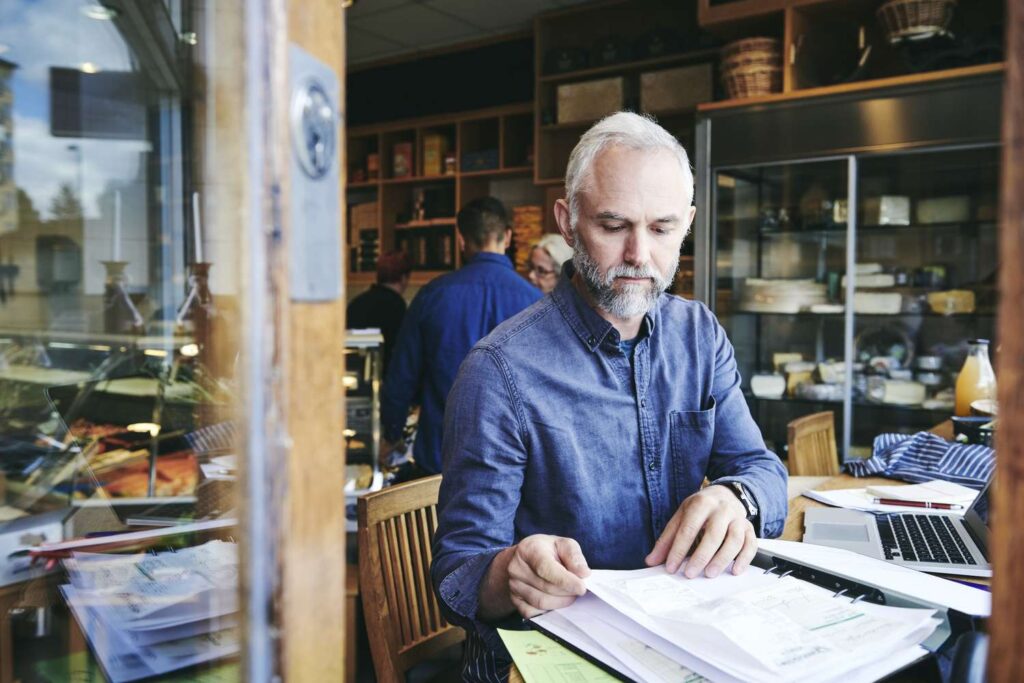 Fixed vs. Variable Costs: What’s the Difference?