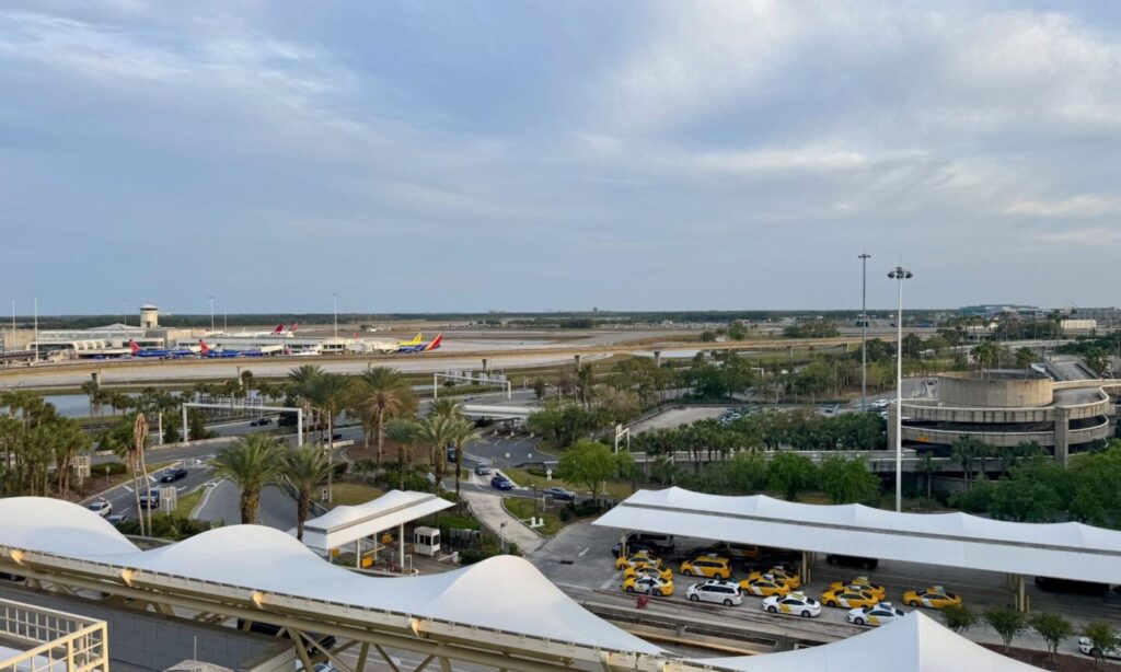 Terminal, Airport, Outdoors