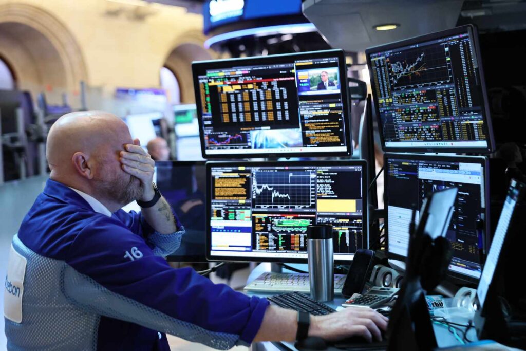 The AI Stock Rally Stumbled This Week. Here Are 3 Reasons Analysts Say to Stay the Course