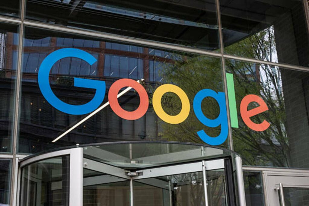 Alphabet's AI Moat: Why The Market Is Undervaluing A Giant (NASDAQ:GOOG)