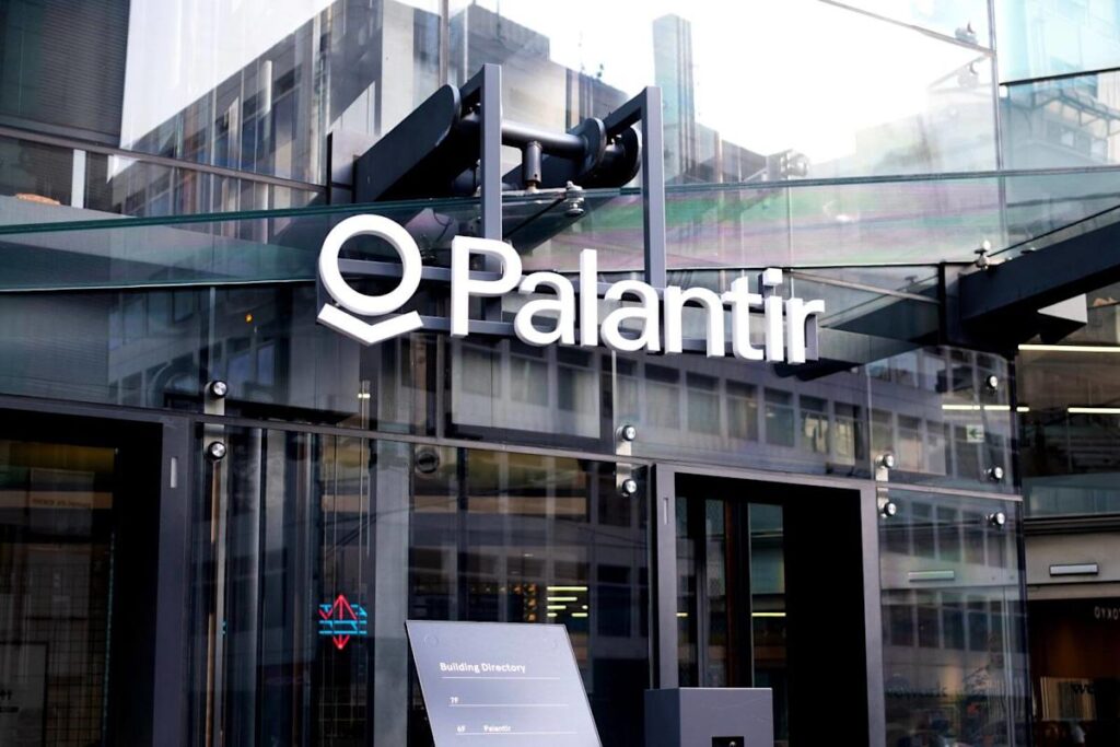 Citron Research Just Warned AGAIN on Palantir. How Should You Play PLTR Stock Here?