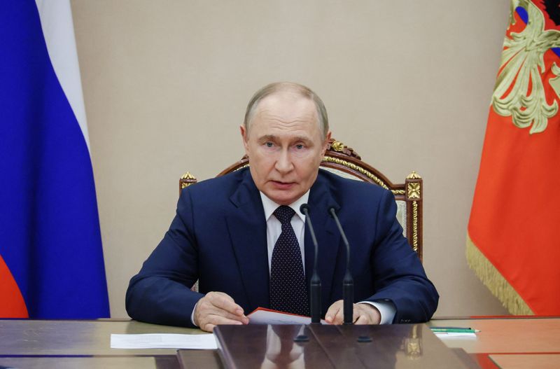 Trump and Putin to meet to discuss Ukraine peace deal in Alaska