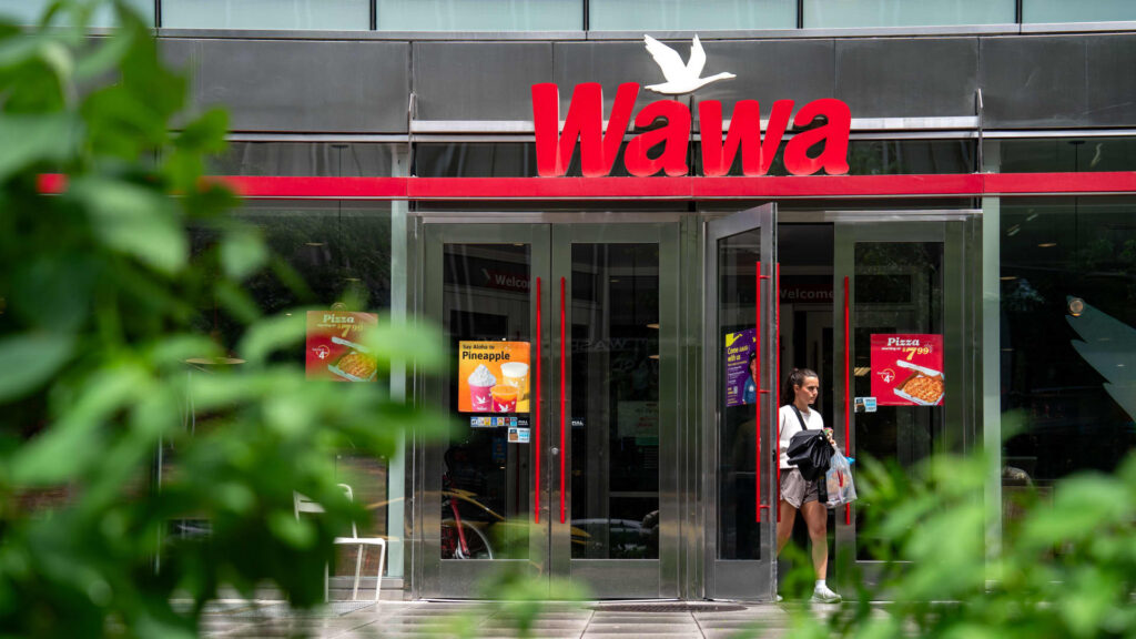 Convenience stores are eating fast-food chains' breakfast
