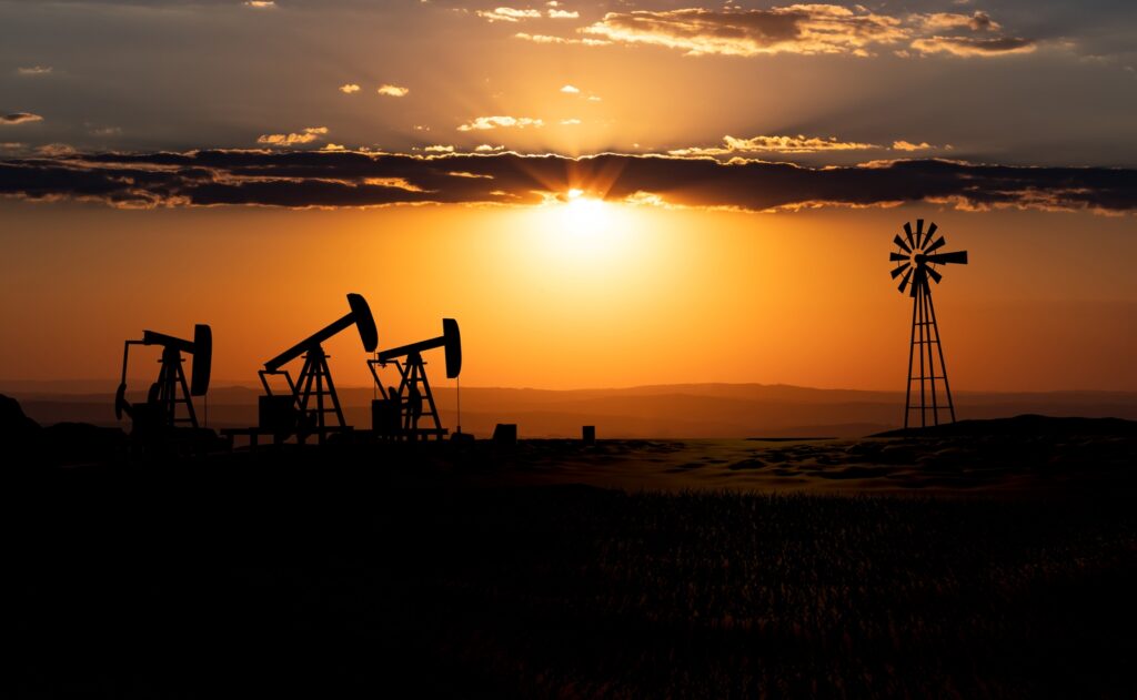 Geopolitical Tensions Keep Oil Supported