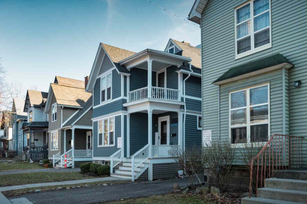 Key Benefits and Challenges of Renting Out Property in College Towns You Should Know