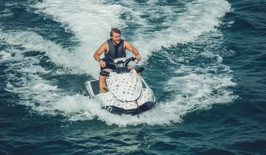 Discover a New Level of Jet Ski Luxury with Seven Yachts’ Exclusive Dubai Experience