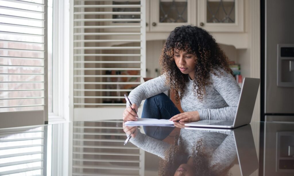 IRS Announces 2026 Income Tax Brackets, Updated Standard Deduction