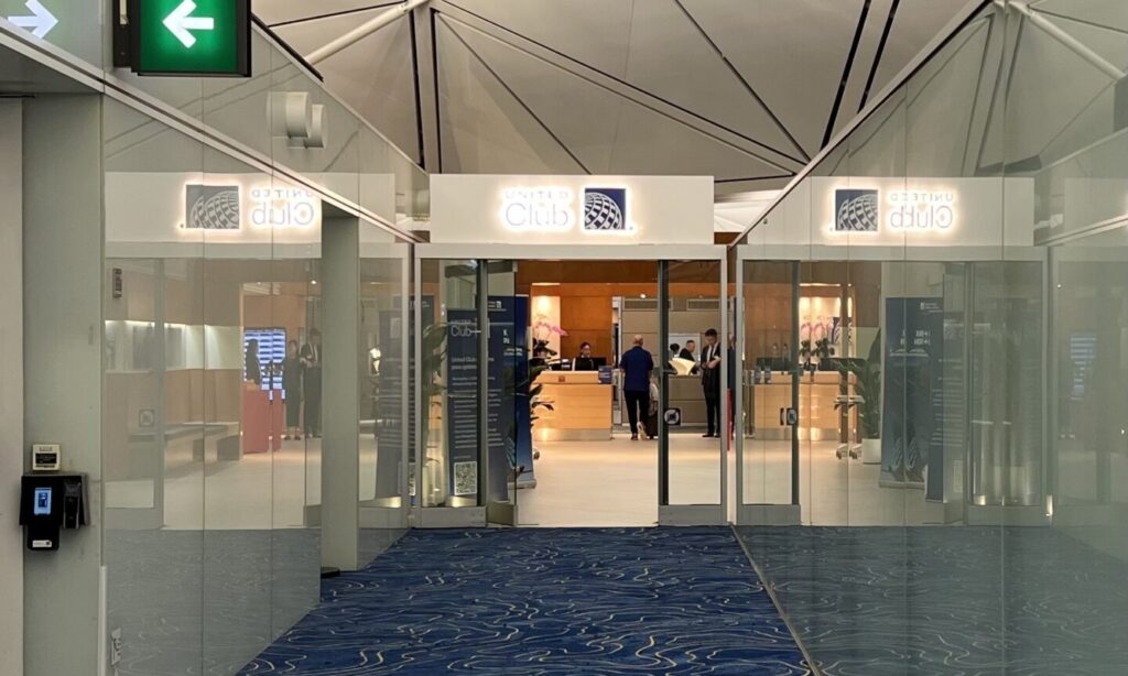 Airport, Floor, Indoors