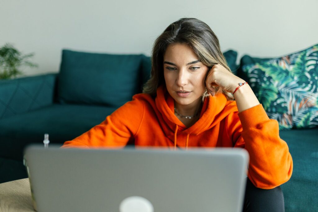 The Fed Is Split on 2026 Rates—This Real-Time Tool Shows What Your Savings Could Earn Next Year