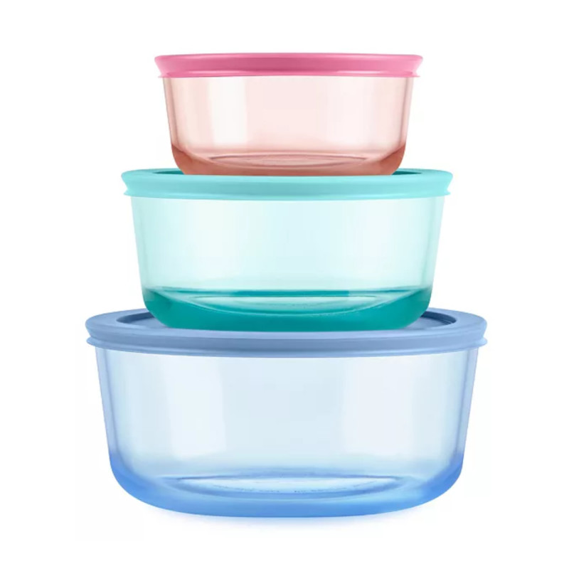 Macy's is selling a 6-piece glass Pyrex food storage set for just $34