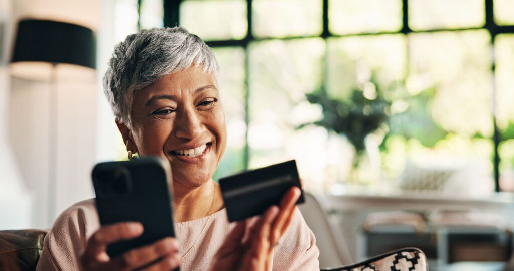 Tip: Ways to Track Your Credit Card Rewards