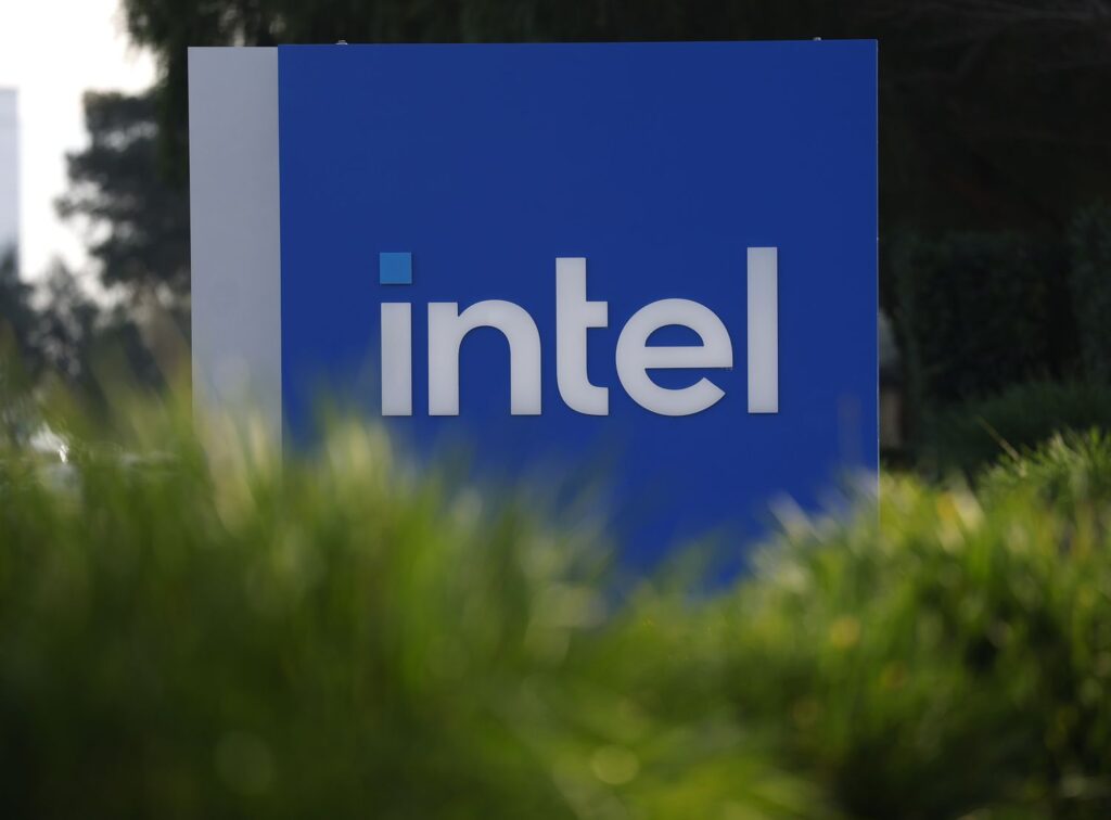 A Memory Shortage Is Bad News for Intel. Here's Who It's Good For.
