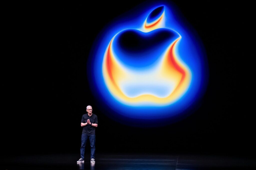 Apple Beats Wall Street Estimates; Meta Stock Surges, Microsoft Plunges After Results
