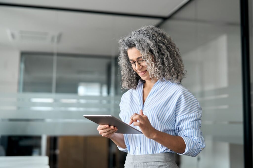 3 Easy Ways to Invest Without the Stock Market
