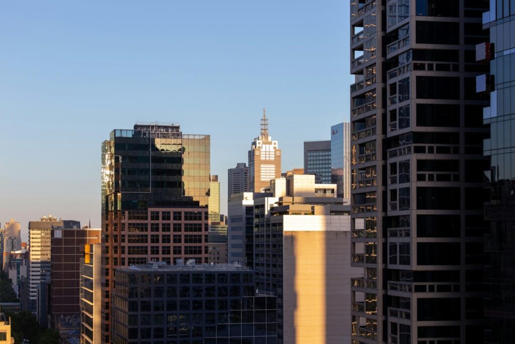 Social Venture Capitalist Announces Personalized Financial Guidance for Global Investors