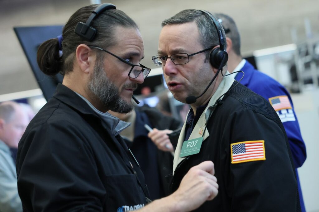 Major Indexes Pull Back After Two-Day Rally; Nvidia Drags Tech Stocks Lower Despite Blockbuster Results