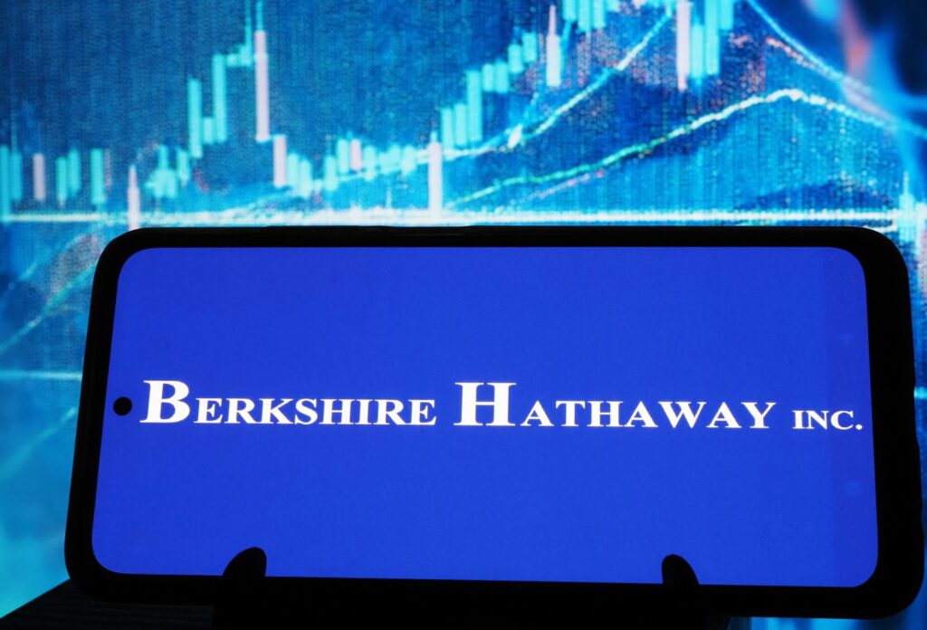 Why Berkshire Hathaway Stock Could Outperform as Geopolitical Tensions Rise