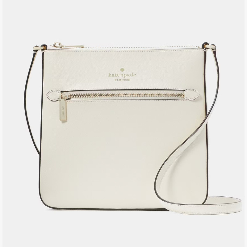 Kate Spade Outlet’s bestselling crossbody bag with 500+ perfect ratings is on sale for only $79