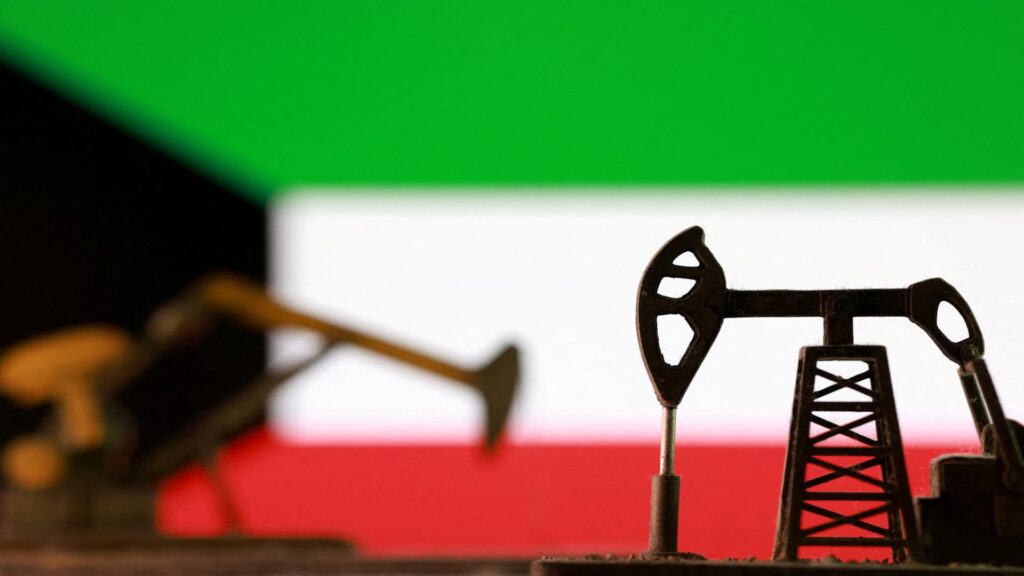 Kuwait cuts oil production due to Strait of Hormuz closure