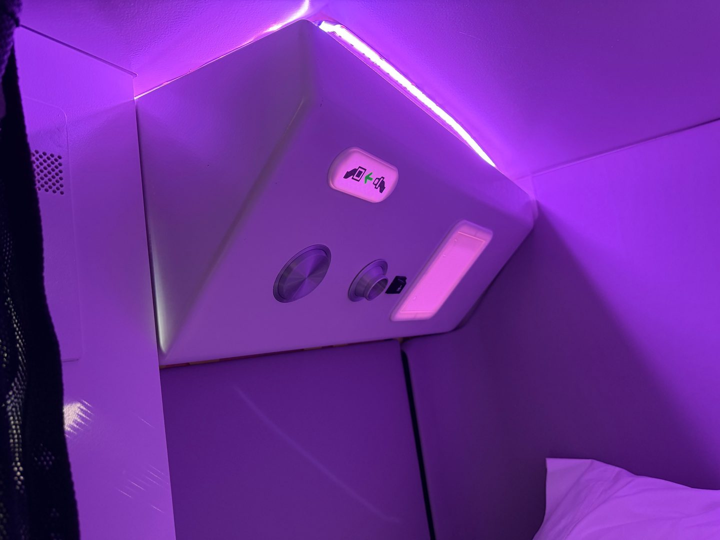 Purple, Lighting, Indoors