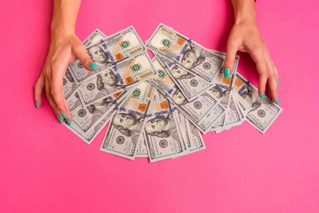 Dollar Rallies on a Hot US PPI Report