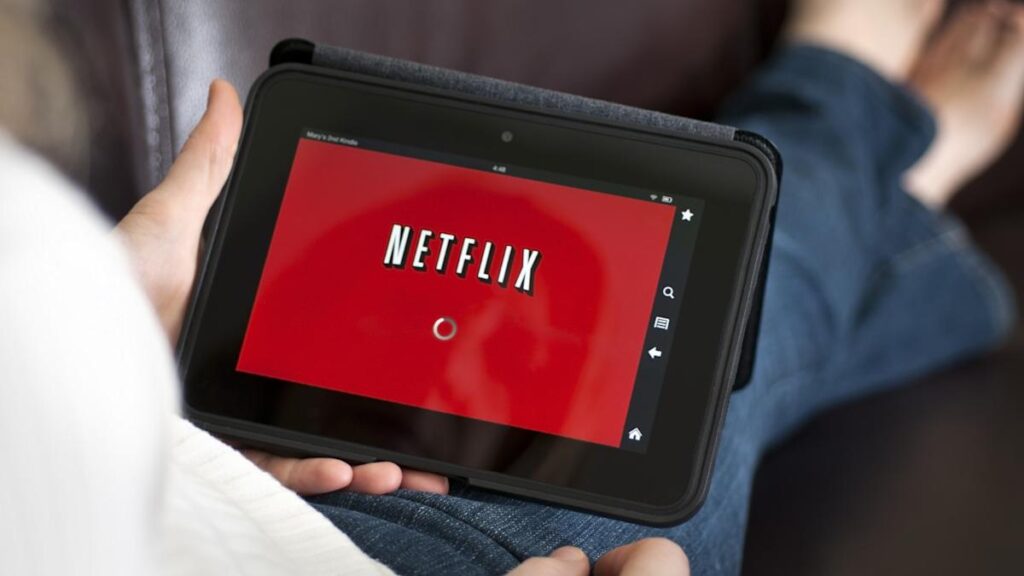 Dropping 39% From Its All-Time High Under a Hawkish New Fed, Is Netflix an Absolute Buy at $81?