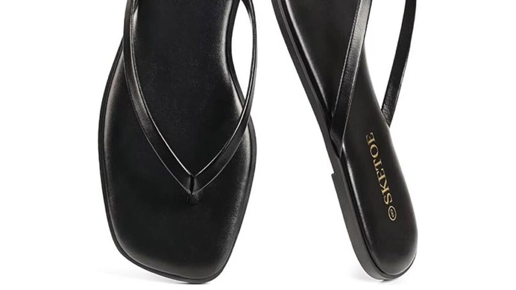Amazon's '90s-inspired square-toe flip-flops are 'comfortable' and start at just $10