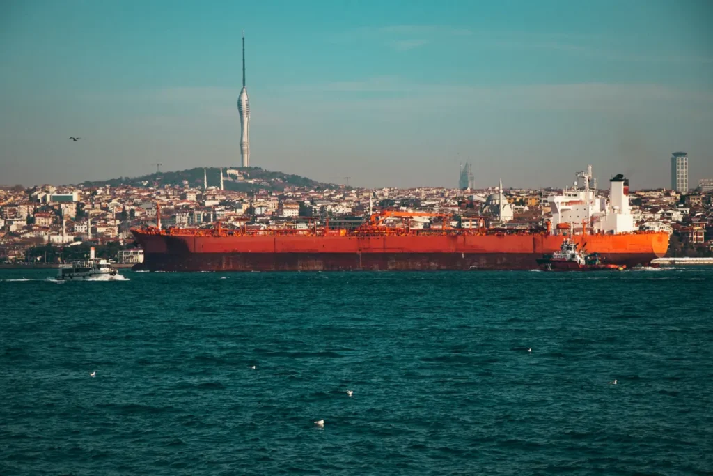 Strait of Hormuz oil