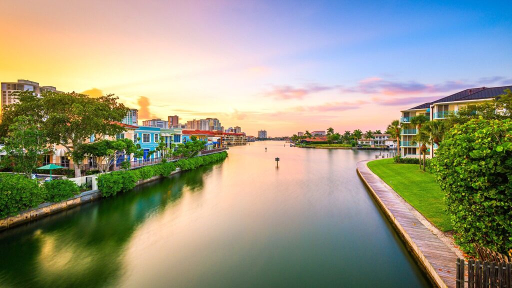 Naples or Palm Springs? Comparing Two Top Retirement Cities